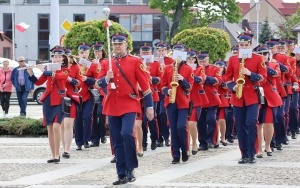 Powiatowe święto orkiestr dętych w Daleszycach (12)