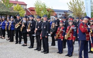 Powiatowe święto orkiestr dętych w Daleszycach (15)