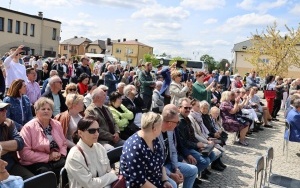 Powiatowe święto orkiestr dętych w Daleszycach (8)