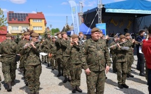 Powiatowe święto orkiestr dętych w Daleszycach (9)