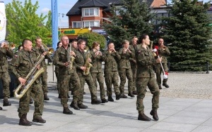 Powiatowe święto orkiestr dętych w Daleszycach (15)
