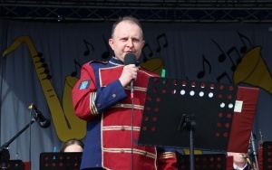 Powiatowe święto orkiestr dętych w Daleszycach (2)