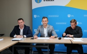 Obradowały komisje  (6)