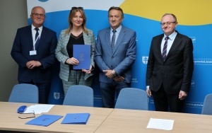 Umowy na działalność gospodarczą podpisane  (9)