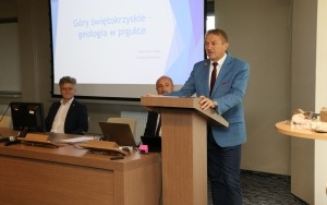 Laureaci konkursu fotograficznego „Geologiczne zakątki Powiatu Kieleckiego w obiektywie” nagrodzeni (6)