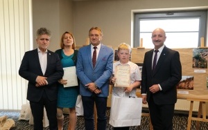 Laureaci konkursu fotograficznego „Geologiczne zakątki Powiatu Kieleckiego w obiektywie” nagrodzeni (15)