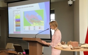 Laureaci konkursu fotograficznego „Geologiczne zakątki Powiatu Kieleckiego w obiektywie” nagrodzeni (9)