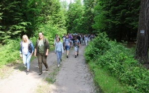 Pieszy Rajd Szkół Podstawowych im. Bohaterów Armii Krajowej  (10)