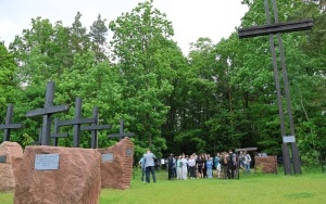 Pieszy Rajd Szkół Podstawowych im. Bohaterów Armii Krajowej  (6)