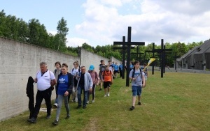 Pieszy Rajd Szkół Podstawowych im. Bohaterów Armii Krajowej  (10)