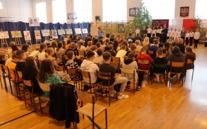 Pieszy Rajd Szkół Podstawowych im. Bohaterów Armii Krajowej  (7)