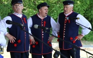 Eliminacje w Jaworzni do XXIII Powiatowego Przeglądu Zespołów Folklorystycznych i Solistów  (1)