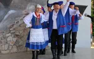 Eliminacje w Jaworzni do XXIII Powiatowego Przeglądu Zespołów Folklorystycznych i Solistów  (1)