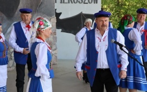 Eliminacje w Jaworzni do XXIII Powiatowego Przeglądu Zespołów Folklorystycznych i Solistów  (3)