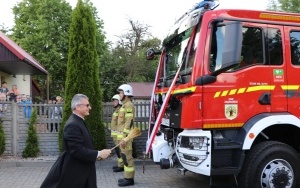 100-lecie OSP Zagnańsk-Chrusty i Nowy wóz strażacki (7)