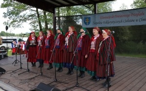 Powiatowy Przegląd Zespołów Folklorystycznych i Solistów - Eliminacje w Ciekotach (10)