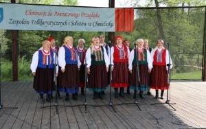 Powiatowy Przegląd Zespołów Folklorystycznych i Solistów - Eliminacje w Ciekotach (11)