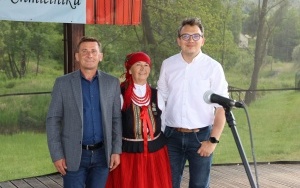 Powiatowy Przegląd Zespołów Folklorystycznych i Solistów - Eliminacje w Ciekotach (14)
