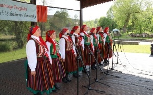 Powiatowy Przegląd Zespołów Folklorystycznych i Solistów - Eliminacje w Ciekotach (13)
