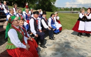 Powiatowy Przegląd Zespołów Folklorystycznych i Solistów - Eliminacje w Ciekotach (12)