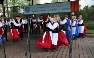 Powiatowy Przegląd Zespołów Folklorystycznych i Solistów - Eliminacje w Ciekotach (8)