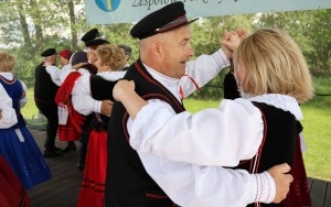 Powiatowy Przegląd Zespołów Folklorystycznych i Solistów - Eliminacje w Ciekotach (2)