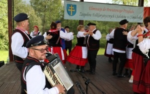 Powiatowy Przegląd Zespołów Folklorystycznych i Solistów - Eliminacje w Ciekotach (13)
