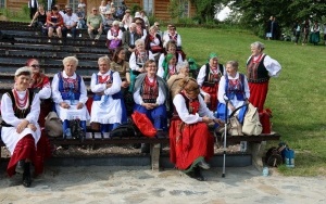 Powiatowy Przegląd Zespołów Folklorystycznych i Solistów - Eliminacje w Ciekotach (15)