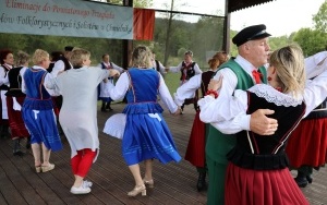 Powiatowy Przegląd Zespołów Folklorystycznych i Solistów - Eliminacje w Ciekotach (2)