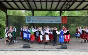 Powiatowy Przegląd Zespołów Folklorystycznych i Solistów - Eliminacje w Ciekotach (3)