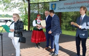 Powiatowy Przegląd Zespołów Folklorystycznych i Solistów - Eliminacje w Ciekotach (15)