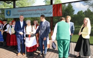 Powiatowy Przegląd Zespołów Folklorystycznych i Solistów - Eliminacje w Ciekotach (10)