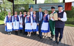 Powiatowy Przegląd Zespołów Folklorystycznych i Solistów - Eliminacje w Ciekotach (2)