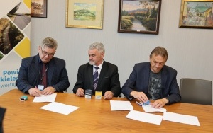 Przyznanie dotacji na remont zabytkowych kościołów (6)