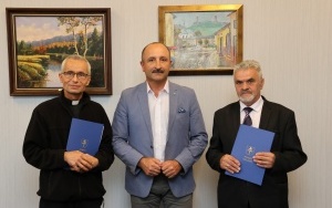 Przyznanie dotacji na remont zabytkowych kościołów (17)