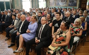 Uroczysta Sesja Rady Powiatu w Kielcach  (2)