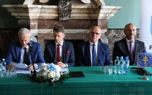 Uroczysta Sesja Rady Powiatu w Kielcach  (5)