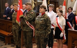 Gala z okazji Jubileuszu 25-lecia Powiatu Kieleckiego  (14)