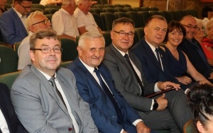 Gala z okazji Jubileuszu 25-lecia Powiatu Kieleckiego  (19)