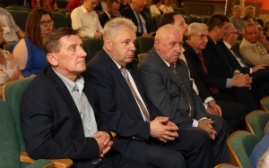 Gala z okazji Jubileuszu 25-lecia Powiatu Kieleckiego  (1)