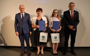 Gala z okazji Jubileuszu 25-lecia Powiatu Kieleckiego  (4)