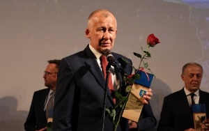 Gala z okazji Jubileuszu 25-lecia Powiatu Kieleckiego  (6)