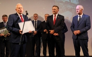 Gala z okazji Jubileuszu 25-lecia Powiatu Kieleckiego  (14)