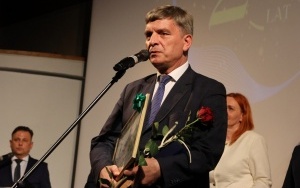 Gala z okazji Jubileuszu 25-lecia Powiatu Kieleckiego  (18)