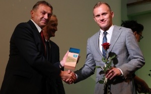 Gala z okazji Jubileuszu 25-lecia Powiatu Kieleckiego  (7)
