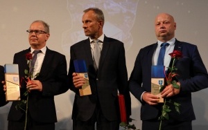 Gala z okazji Jubileuszu 25-lecia Powiatu Kieleckiego  (15)