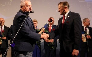 Gala z okazji Jubileuszu 25-lecia Powiatu Kieleckiego  (16)