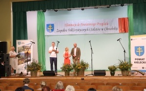 Eliminacje do Powiatowego Przeglądu Zespołów Folklorystycznych i Solistów w Chmielniku (6)