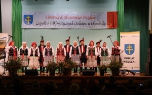 Eliminacje do Powiatowego Przeglądu Zespołów Folklorystycznych i Solistów w Chmielniku (15)