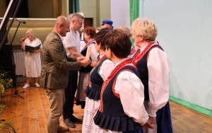Eliminacje do Powiatowego Przeglądu Zespołów Folklorystycznych i Solistów w Chmielniku (4)